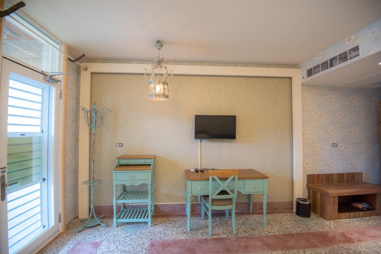 Ripoll'Es Homestay Chishang Extérieur photo